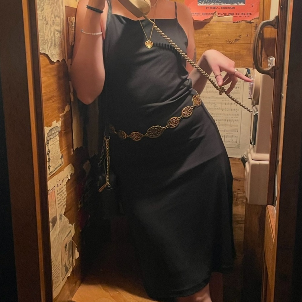 The Limited Y2K Vintage Black Lace-Up Back Midi Dress